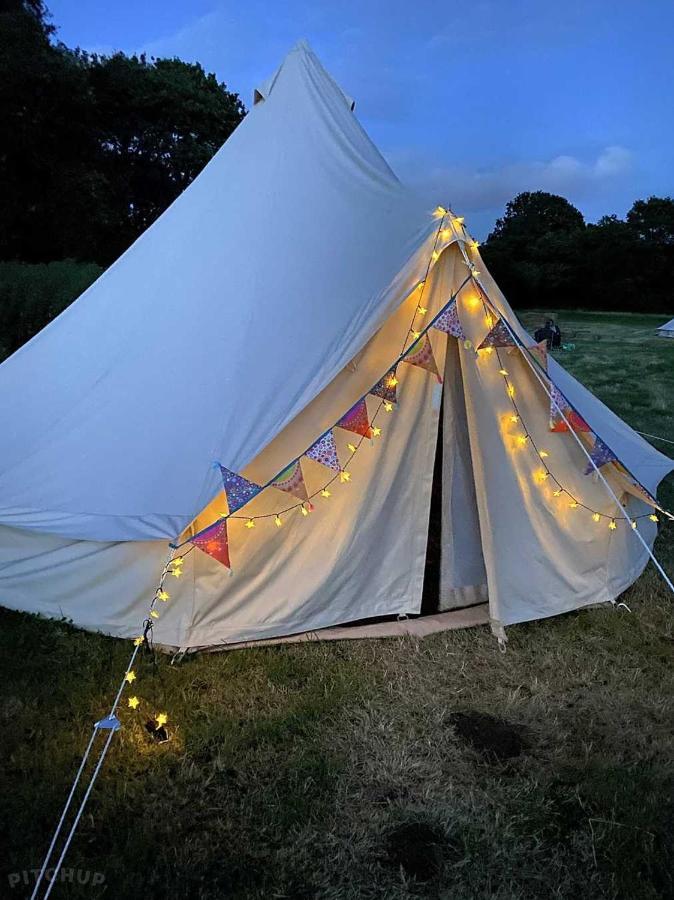 Dorset Glamping Fields Hotel Corfe Mullen Eksteriør billede