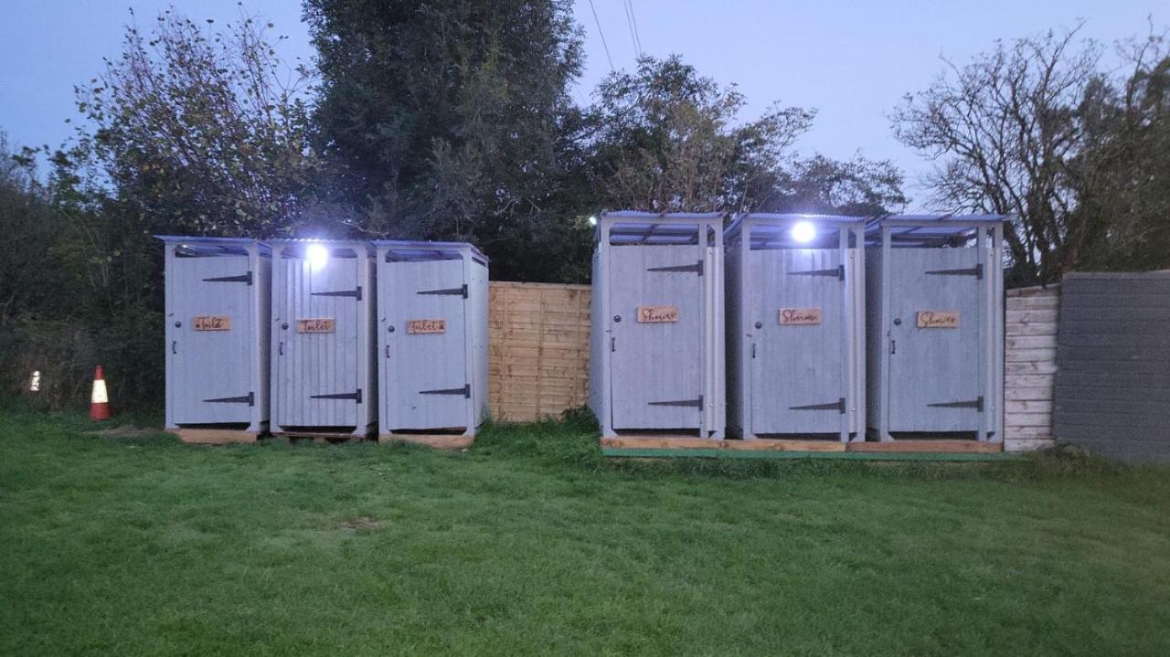 Dorset Glamping Fields Hotel Corfe Mullen Eksteriør billede