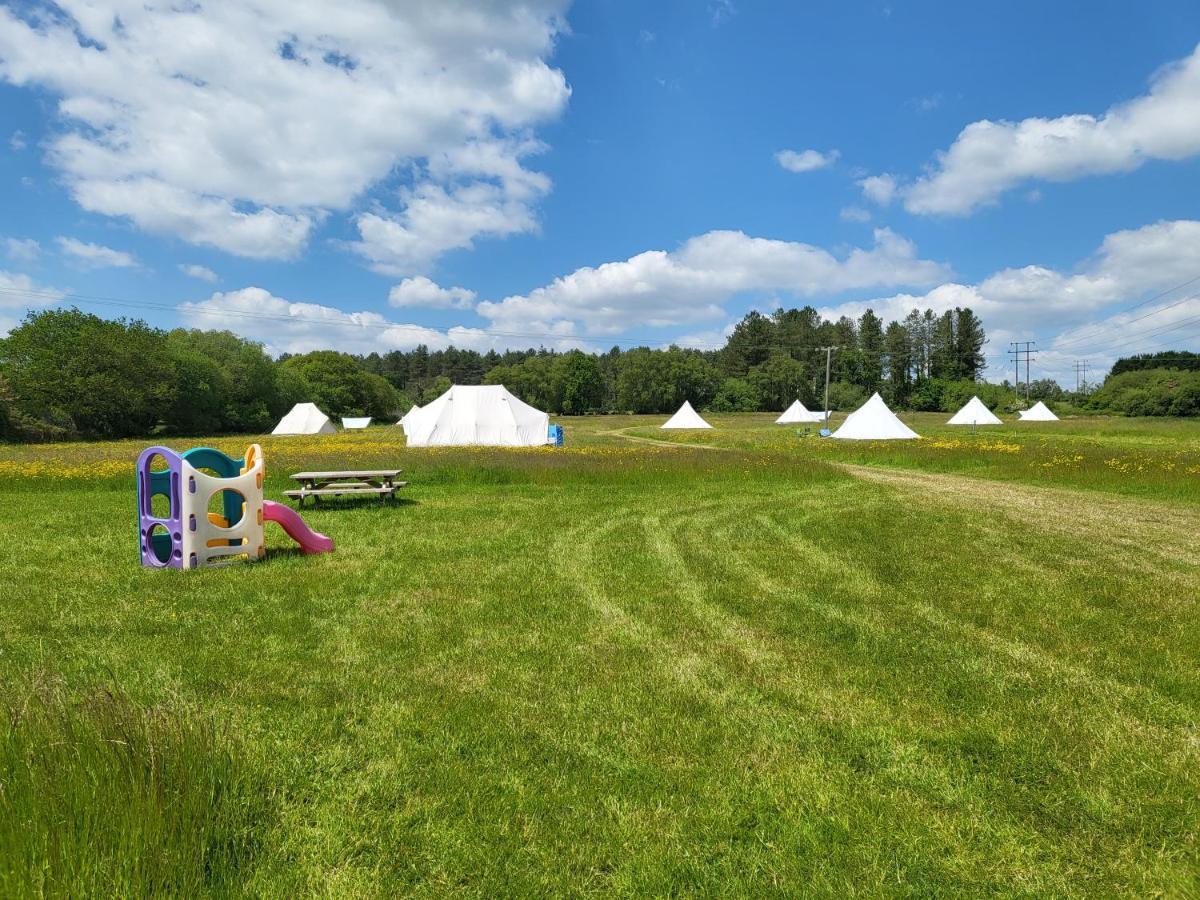 Dorset Glamping Fields Hotel Corfe Mullen Eksteriør billede